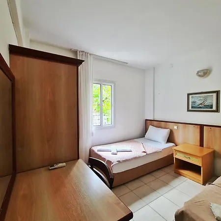 Hotel de apartamente Fora 4*