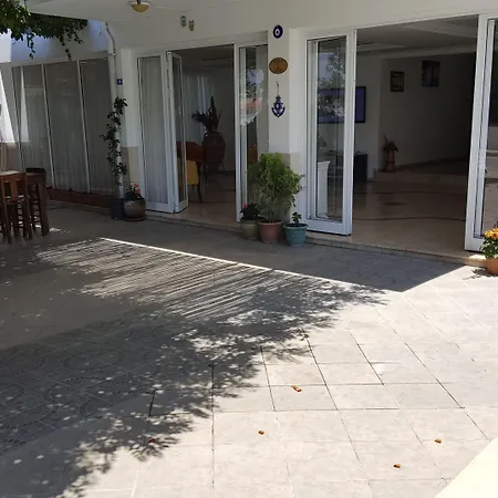 Hotel de apartamente Fora