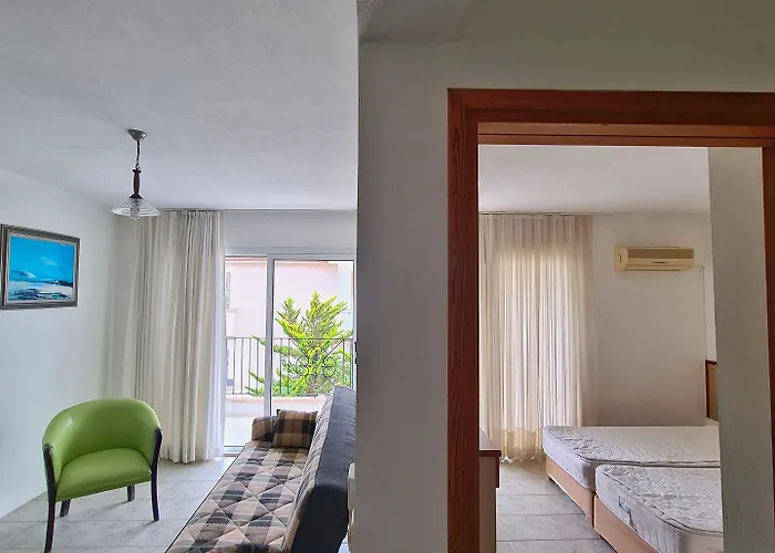 Fora Lägenhetshotell 4*