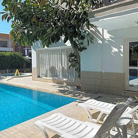Apartmanhotel Fora Çeşme